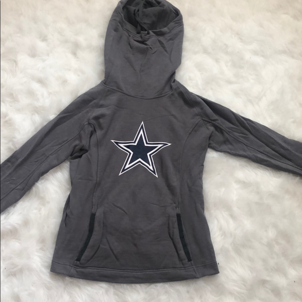 Dallas Cowboys women’s Hoodie.